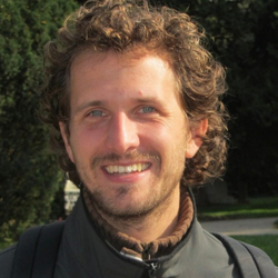 Webinar mit Christoph Langer MSc: Pflanzensystematik – wie erkennen ich homöopathisch verwendete Arzneipflanzen in meiner Umgebung?